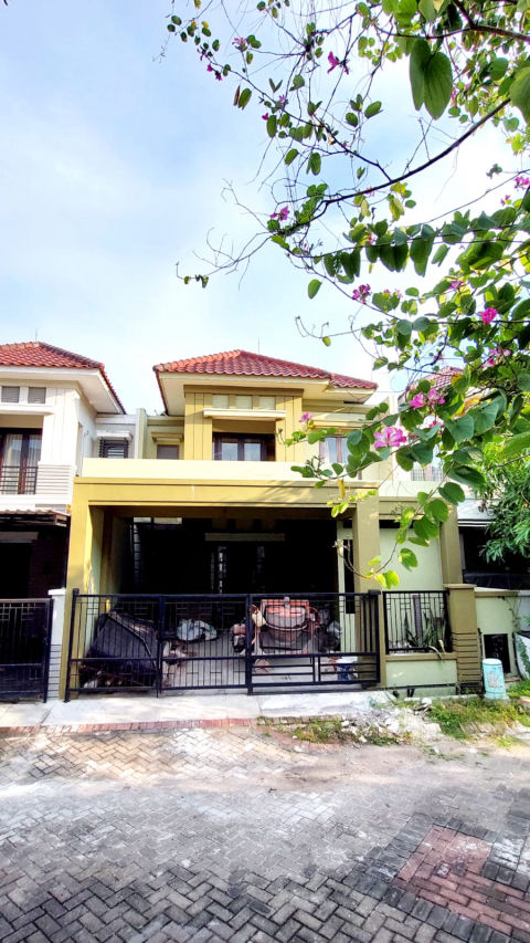 Dijual Rumah Central Park A. Yani Surabaya